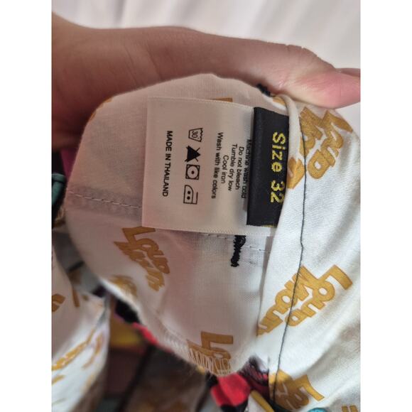 Loudmouth Golf Men's Colorful John Daly Captain Thunderbolt Shorts 32 - Picture 7 of 7